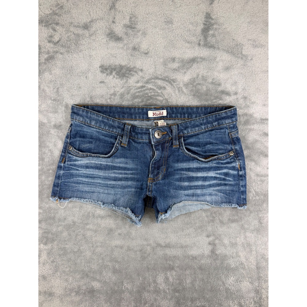 Mudd Womens Low Rise Denim Cut Off Shorts Medium Wash Blue Frayed Hem Size 7
